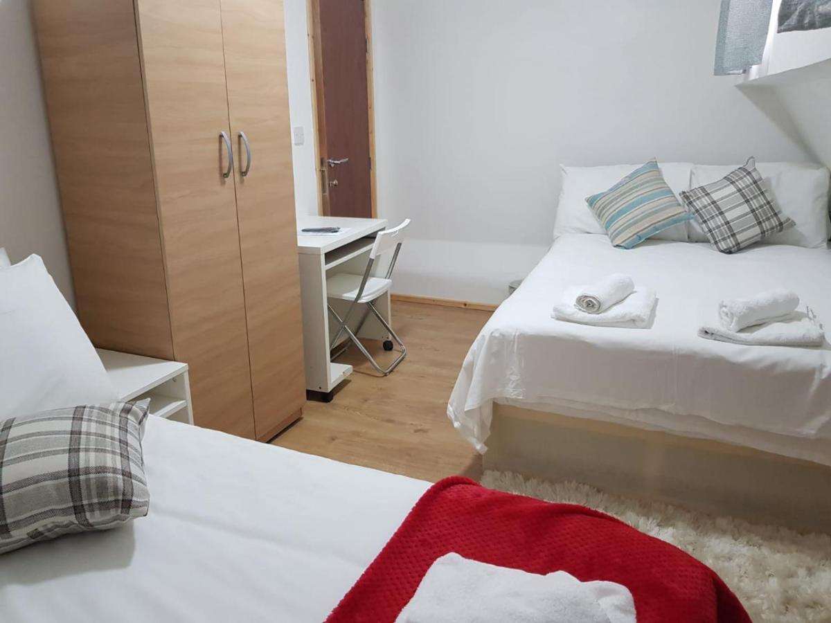 לונדון Oyo New City Lodge מראה חיצוני תמונה