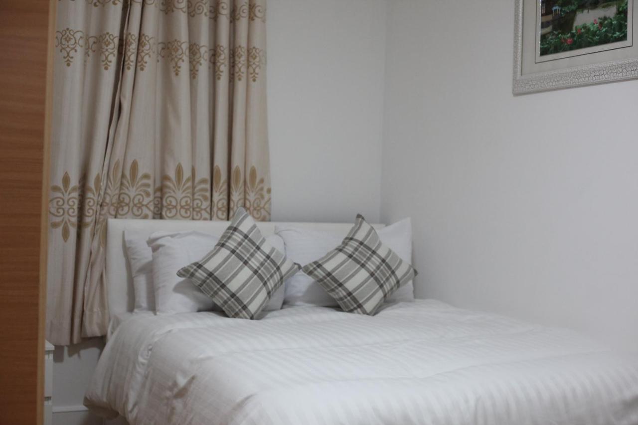 לונדון Oyo New City Lodge מראה חיצוני תמונה