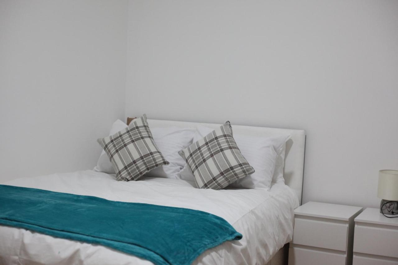 לונדון Oyo New City Lodge מראה חיצוני תמונה